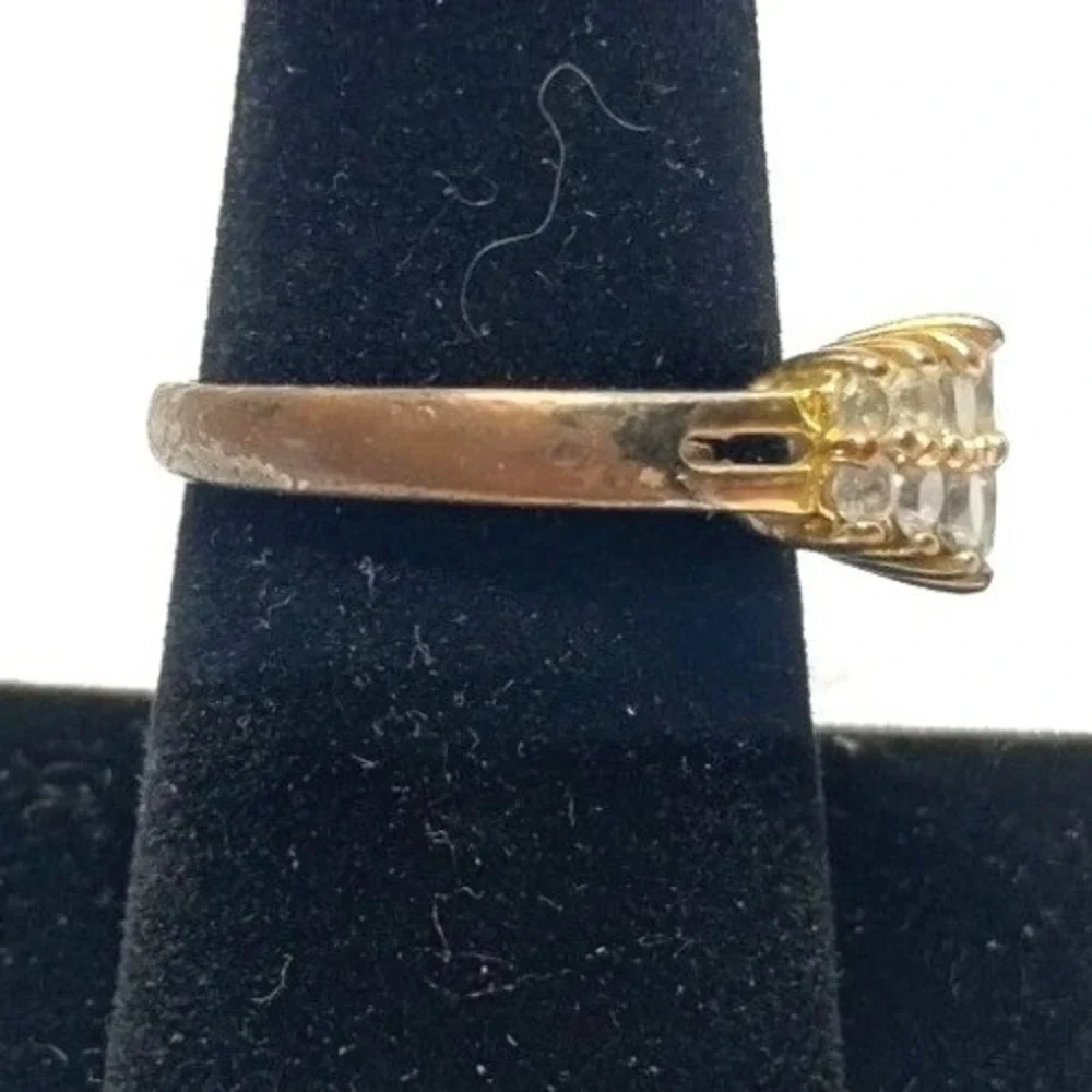 Vintage Gold Tone Two Row Cubic Zirconia Cluster Band Ring Size 8.25